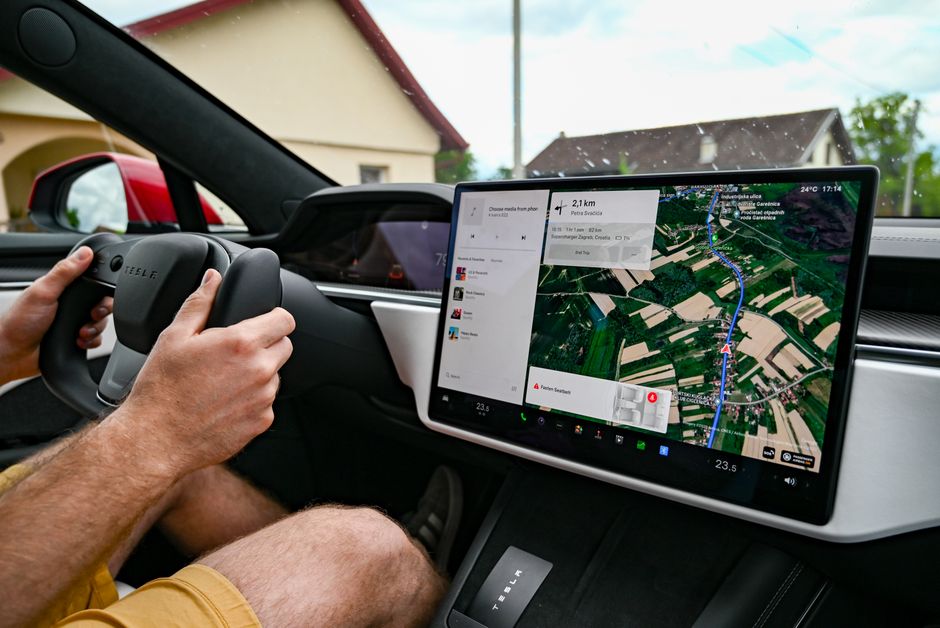 Tesla Stock’s Wild Ride Sends Ripples Through New York’s Finance Community