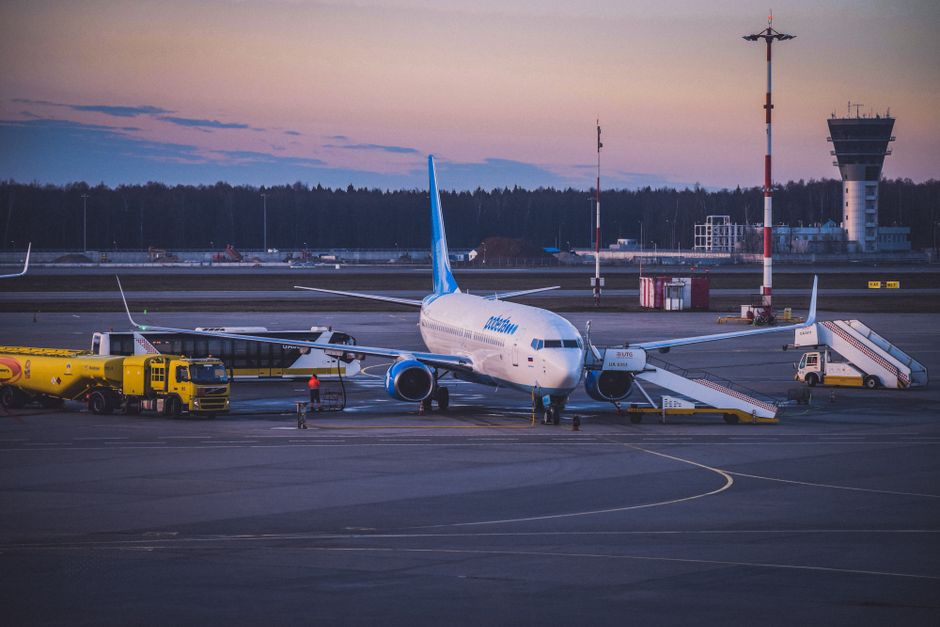 Airfare Up 22% as Fewer Fly, and Airlines Say It’s Fine