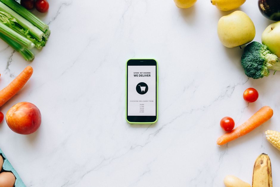 Instacart Reportedly Weighs Sale, Talks With Uber, DoorDash